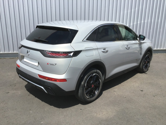 DS DS7 CROSSBACK BlueHDi 130 EAT8 Performance Line
