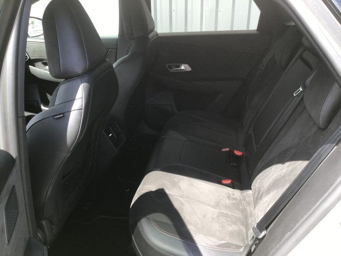 DS DS7 CROSSBACK BlueHDi 130 EAT8 Performance Line