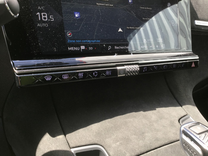DS DS7 CROSSBACK BlueHDi 130 EAT8 Performance Line