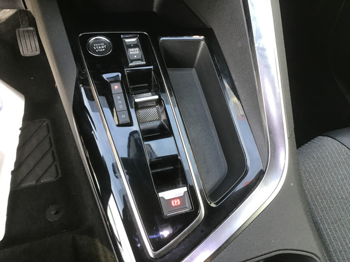 Peugeot 5008 BlueHDi 130ch S&S EAT8 Allure Pack